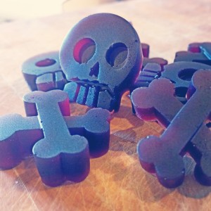 Skull & Cross Bones Gummies